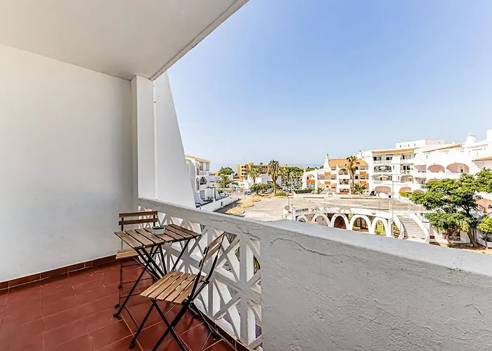 5-minute Walk To Aveiros דירה אלבופיירה